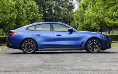 Революція електромобілів: BMW i4