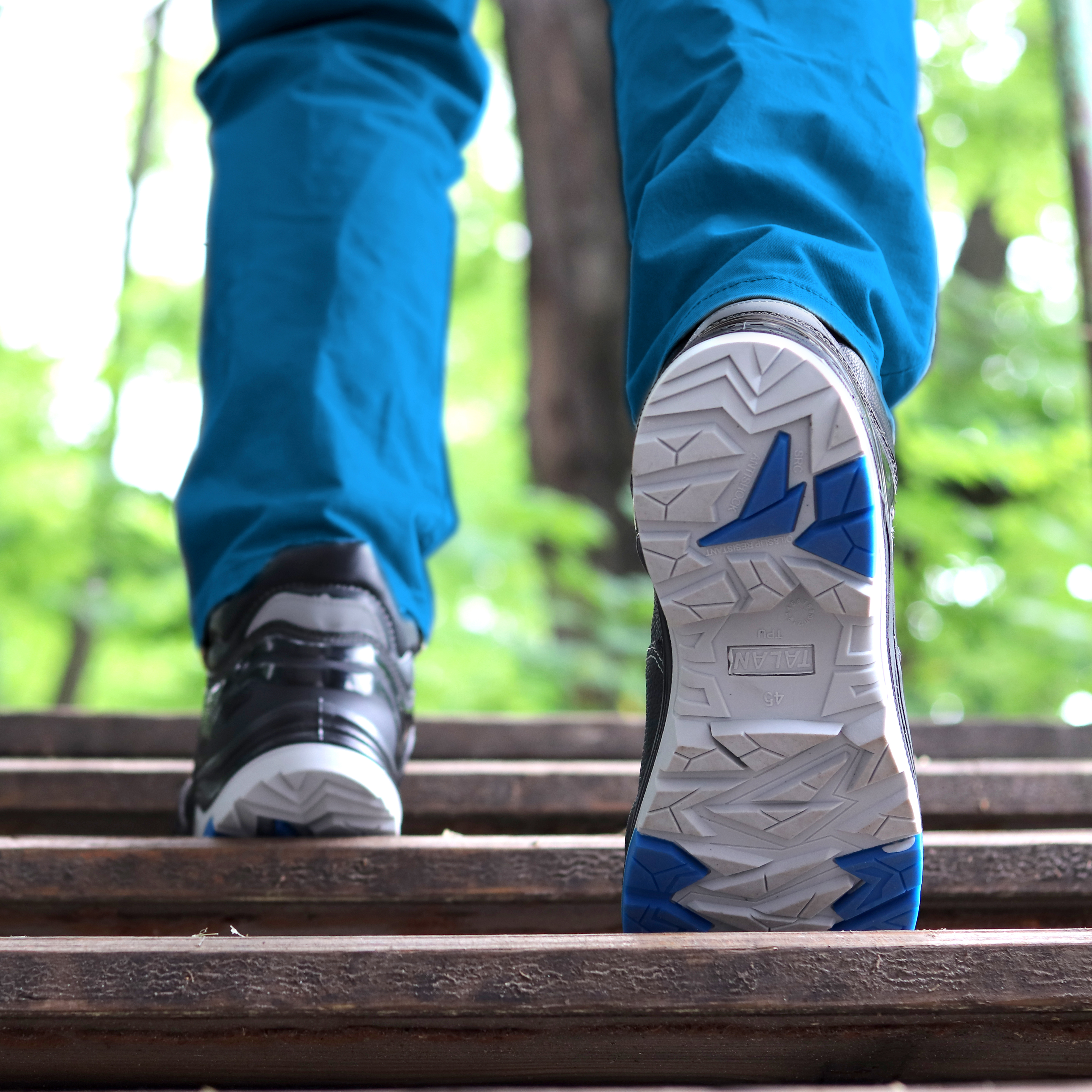 захисне взуття